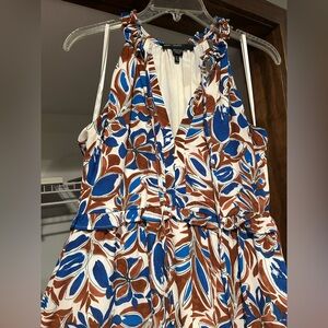 MAGGY LONDON Maxi Dress - Size 6- watercolor print, with pockets